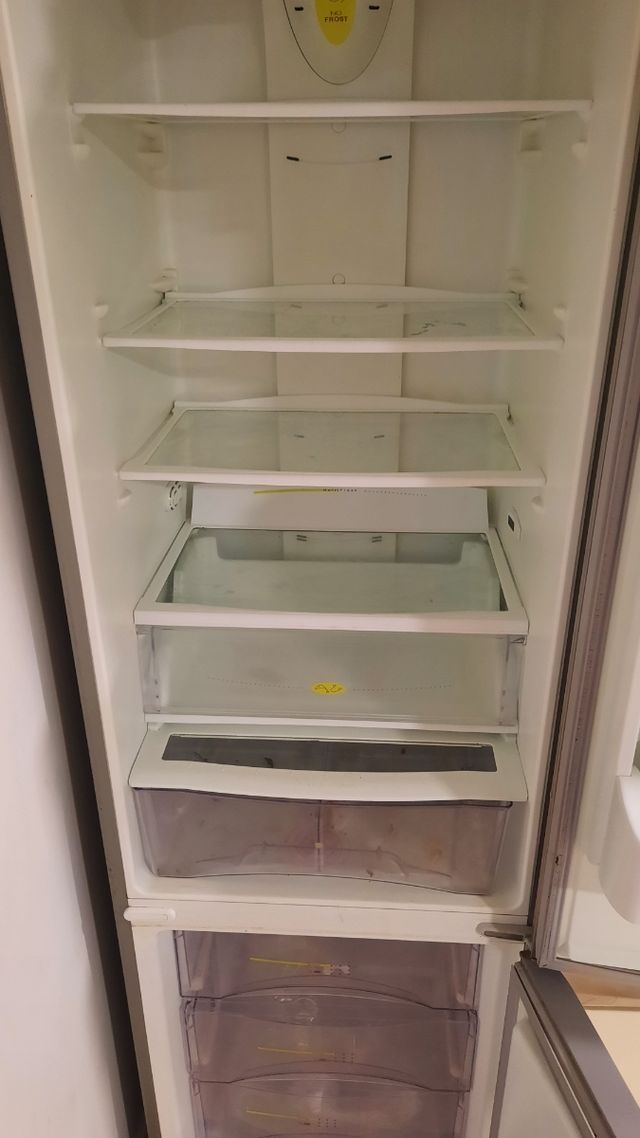 Bandejas y cajones frigorífico Fagor de segunda mano en Almenara en