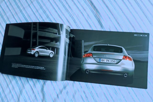 Catálogo comercial Audi TT. año 2006