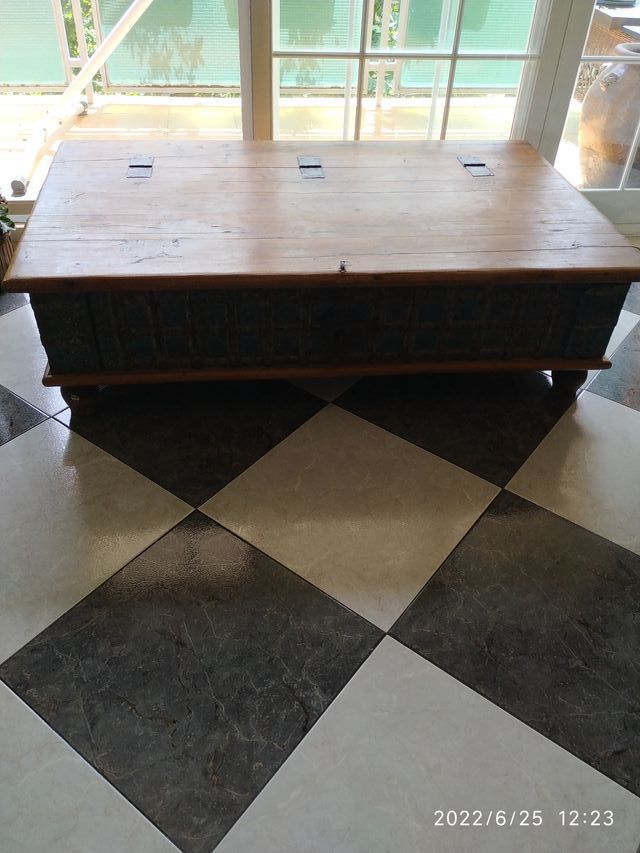 MESA DE CENTRO INDIA PINTADA A MANO