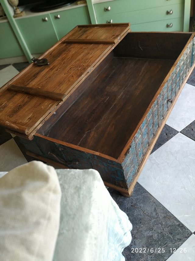 MESA DE CENTRO INDIA PINTADA A MANO