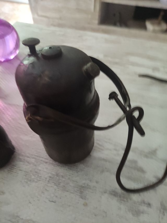 llum de carburo antic