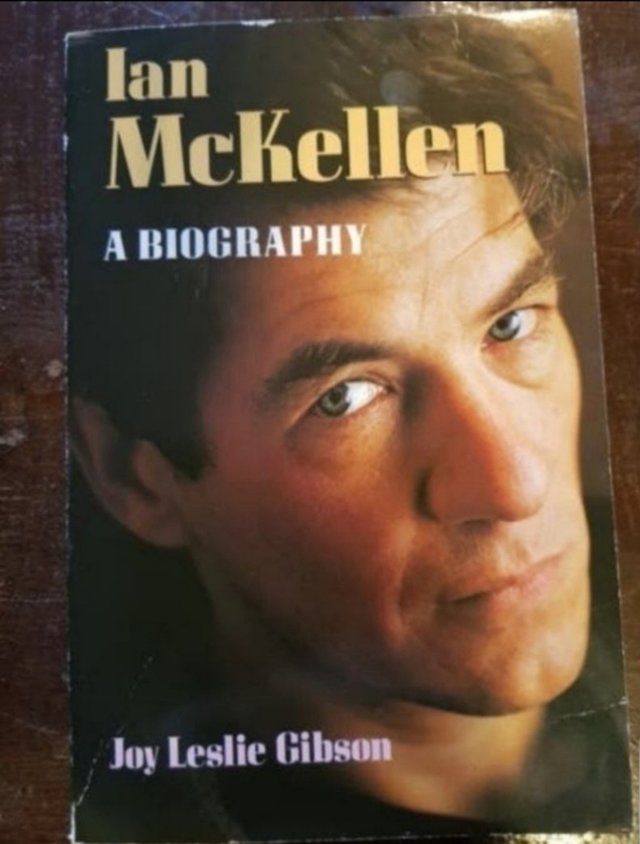 Ian McKellen. A Biography. Joy Leslie Gibson