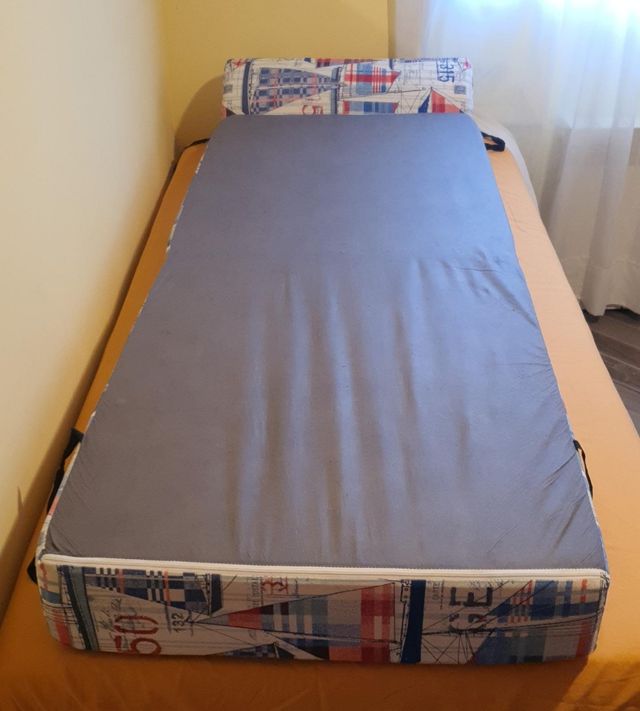 Puf cama/sillón cama