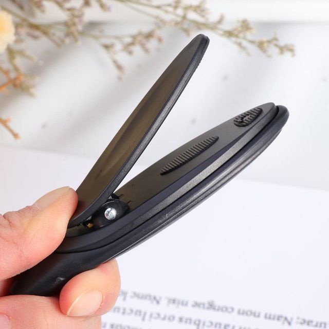 Luce notturna a clip per leggere libri a letto