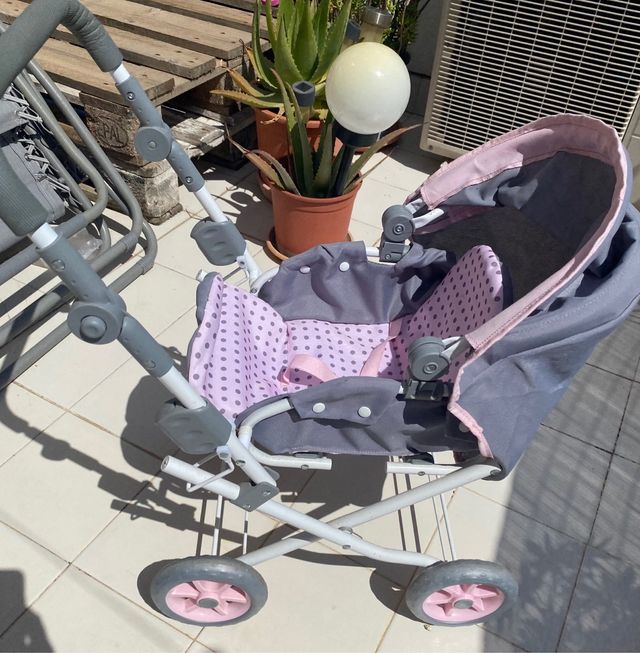 Coche para muñecas plegable