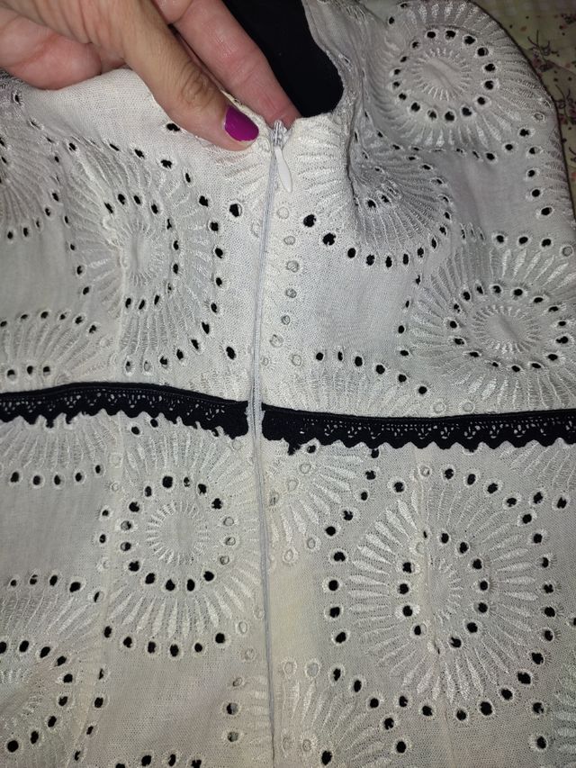 Vestido bordado inglés color blanco talla S