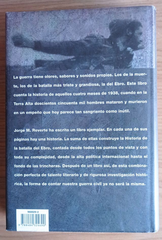 Libro La batalla del Ebro. Tapa dura con sobretapa