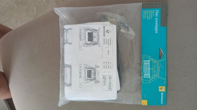 Red maletero Renault