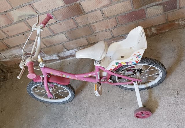 Bicicleta niña 16" con ruedines y asiento