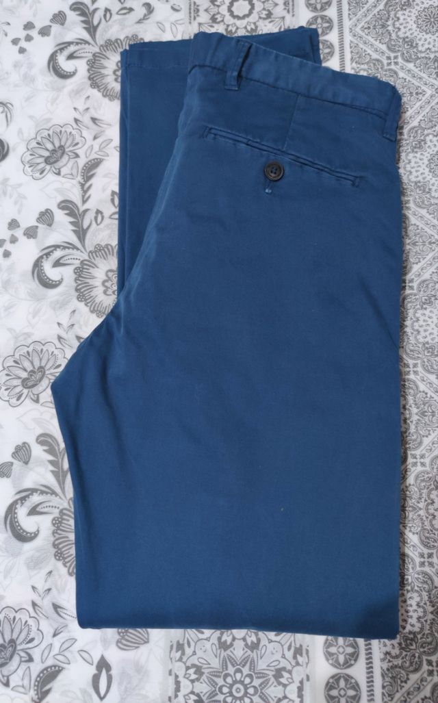 Pantalón Chino Azul Hombre