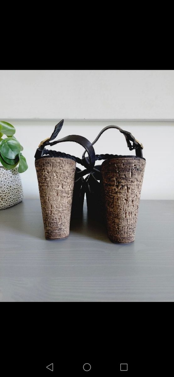 sandalias cuña Minelli piel