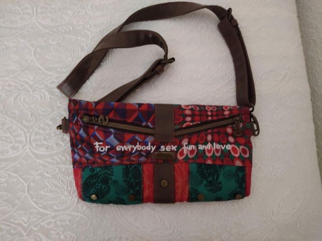 Bolso pequeño de Desigual