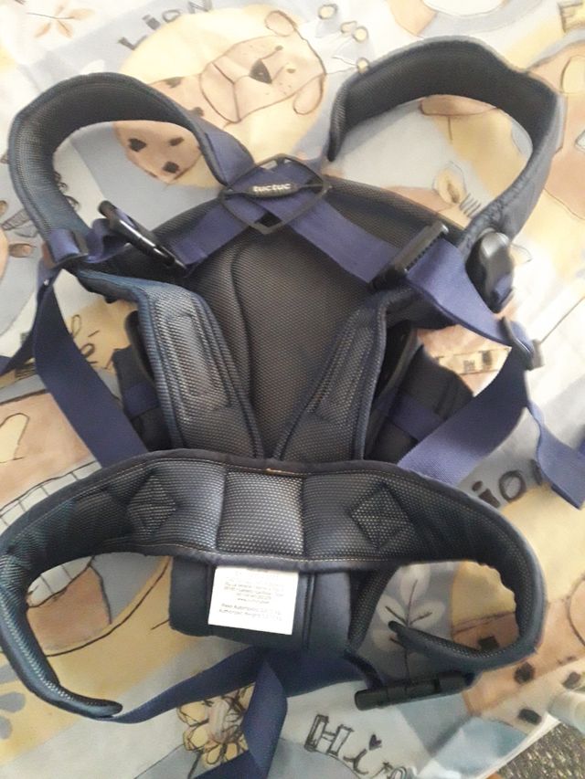 Mochila porta bebés Tuc tuc