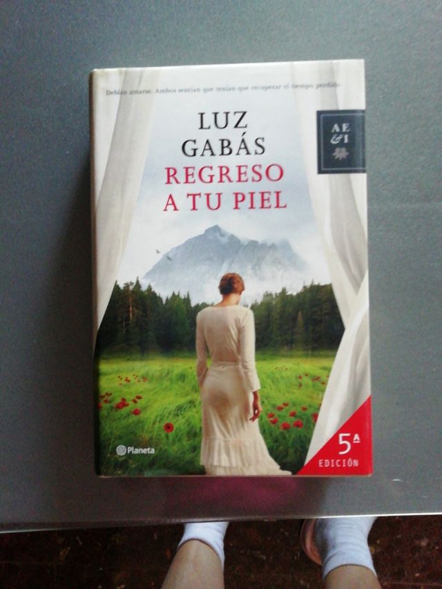 Regreso a tu piel. De Luz Gabas 