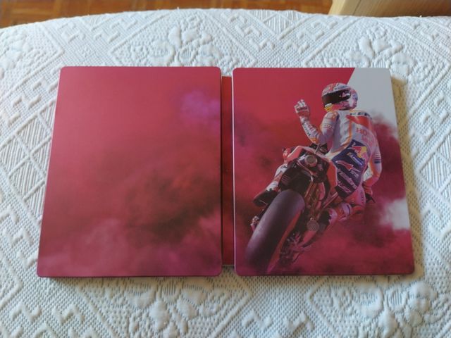 Estuche metalico MotoGP 19 Deluxe Edition PS4