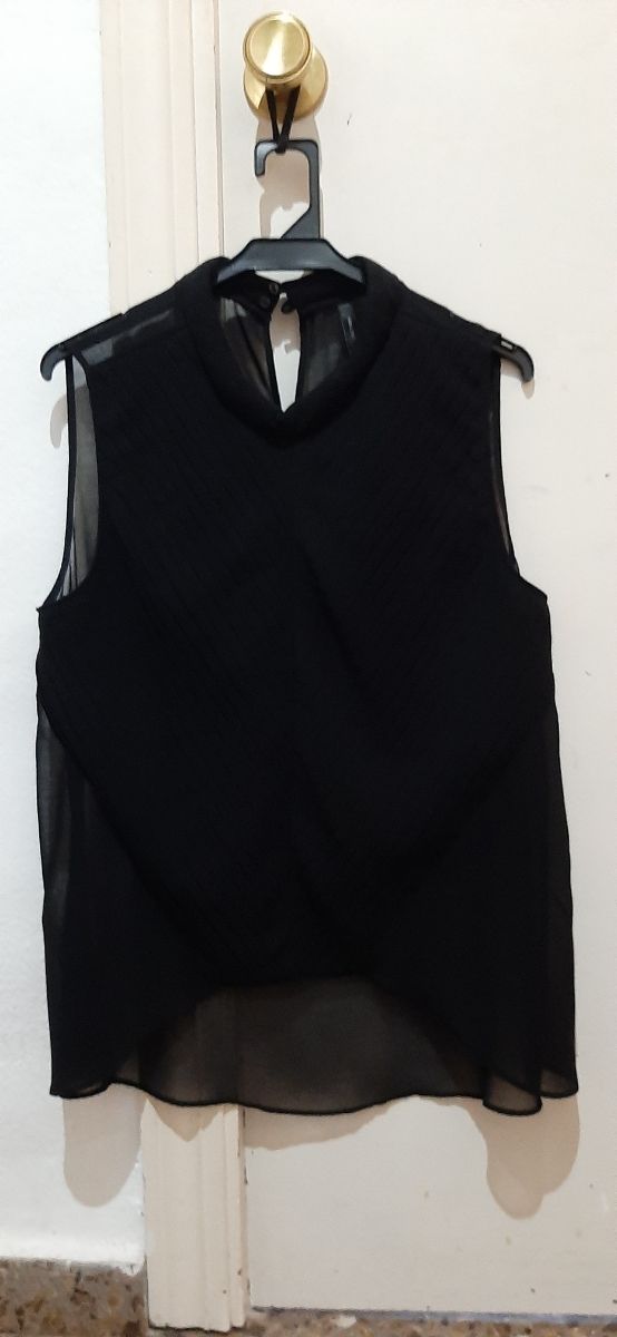 blusa  gasa negra