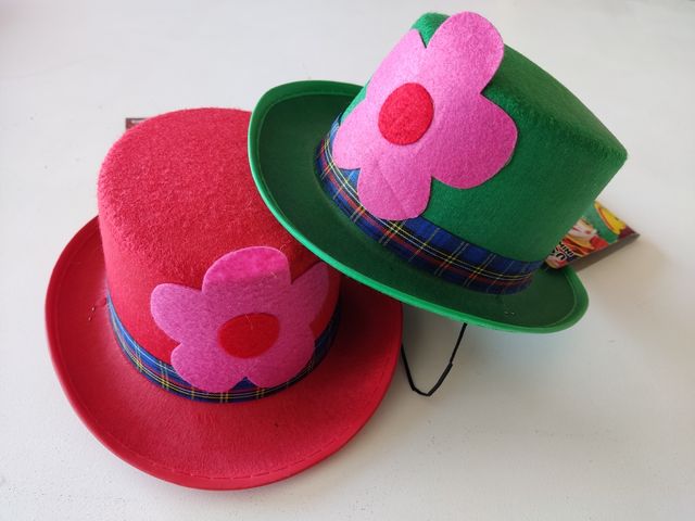 Gorros de carnaval variados 3€ a 5€