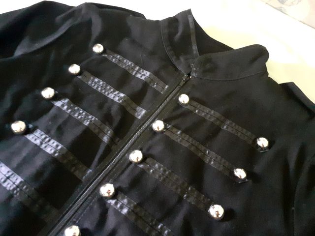 Chaqueta negra de hombre