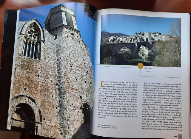 Colección de libros de los pueblos de España 