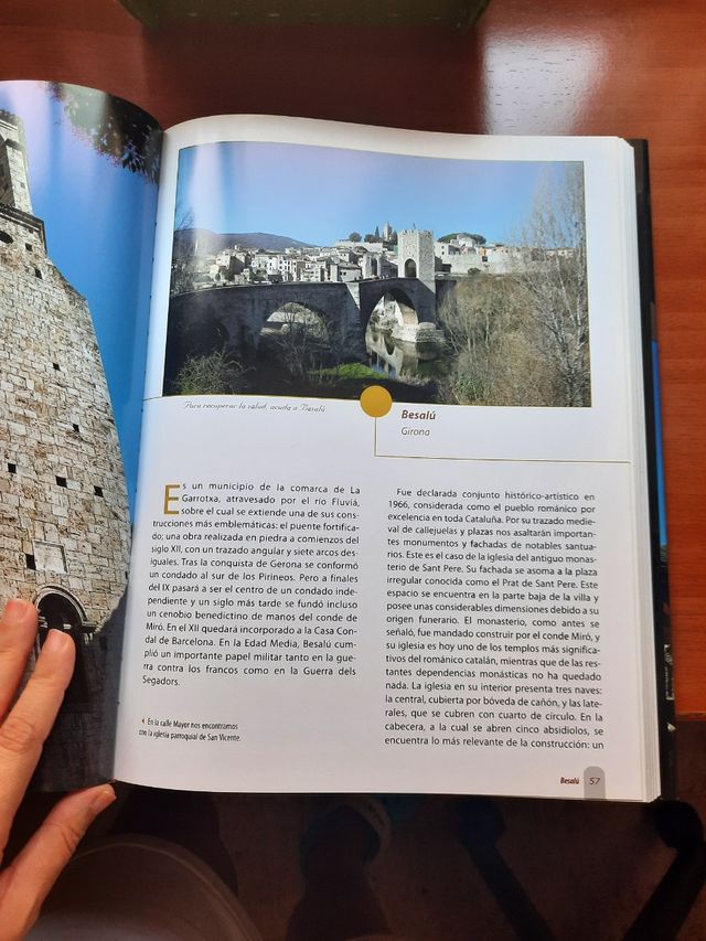 Colección de libros de los pueblos de España 