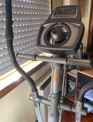 ELÍPTICA BH G238 INSPIRIT de segunda mano por 365 EUR en Arteixo