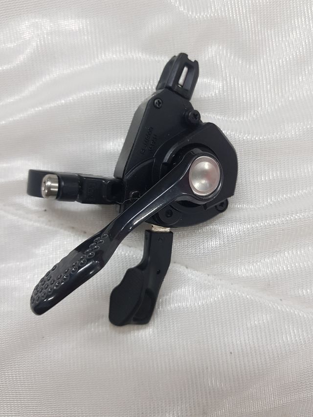 Mando de cambio Platos shimano XT sl-m8000