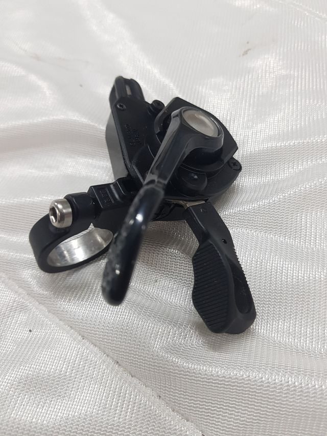 Mando de cambio Platos shimano XT sl-m8000