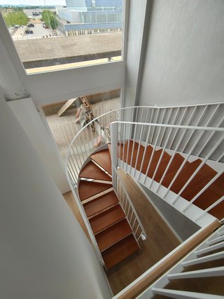 escalera barandilla