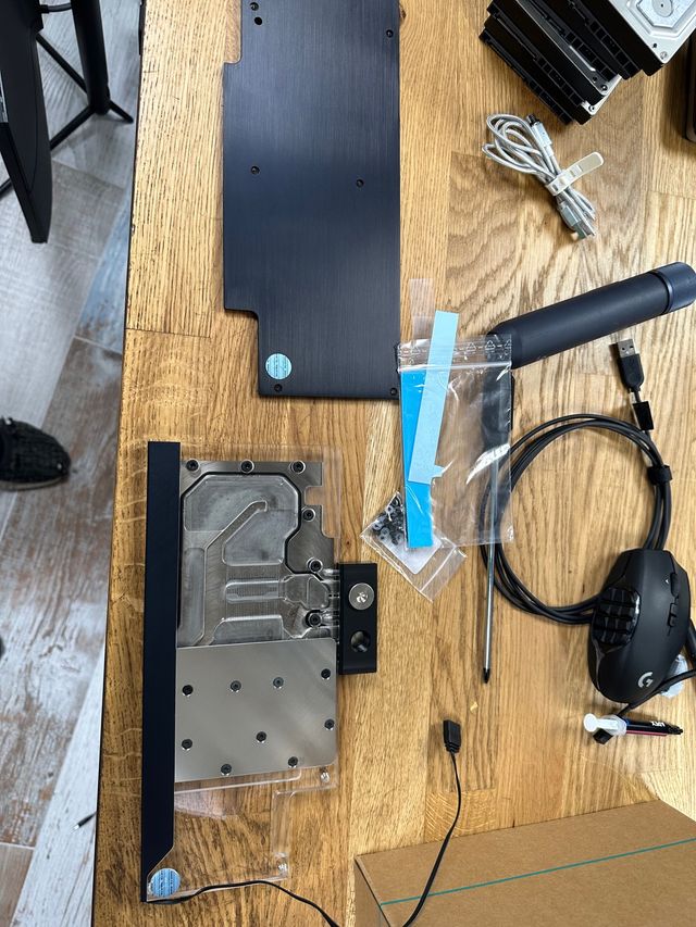 EKWB Clássico EK-FC Strix RTX 2080 Ti