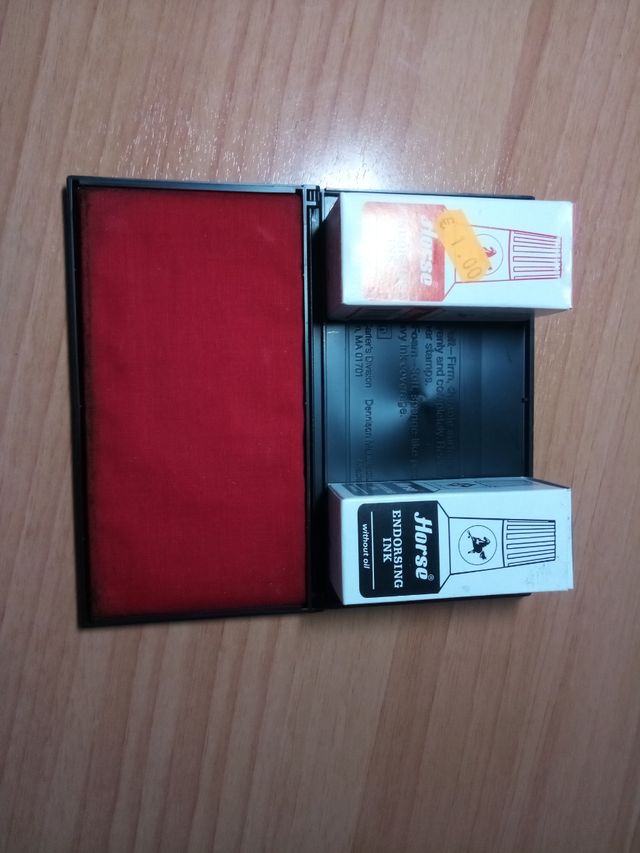 ALMOHADILLA TAMPÓN + TINTA NEGRA Y ROJA NUEVAS