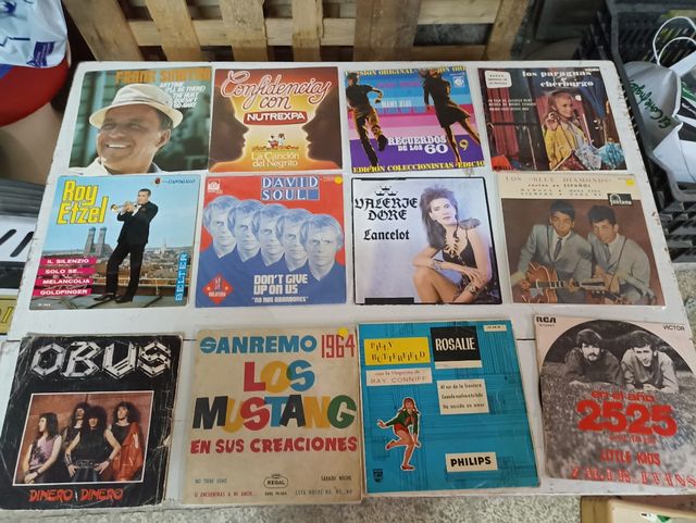 lote de 120 singles/single