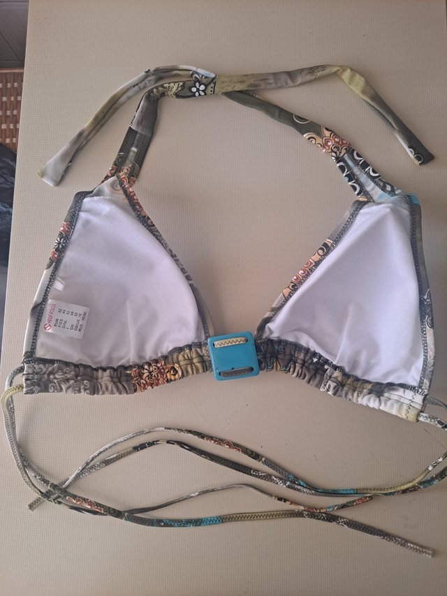 Bikini nuevo. A estrenar.
