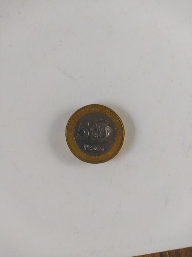 5 pesos republica dominicana 1997