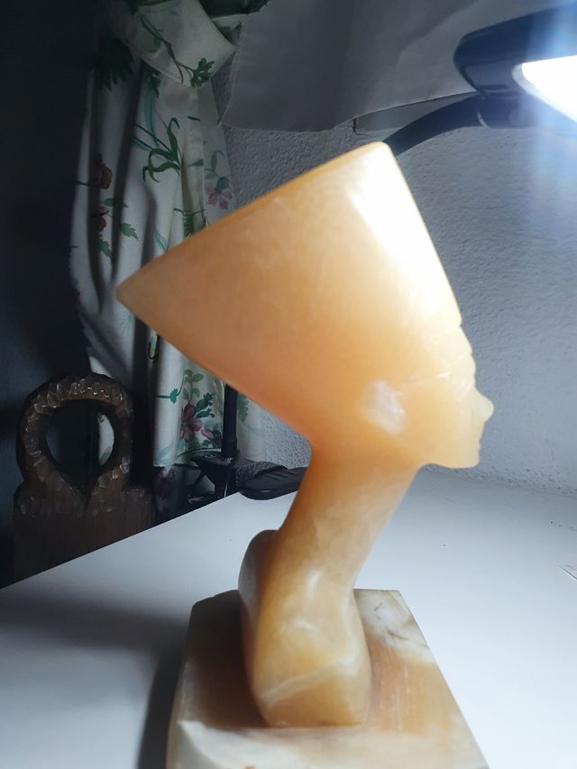 Nefertiti Alabastro inmaculada