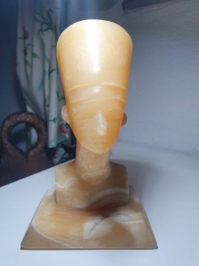 Nefertiti Alabastro inmaculada