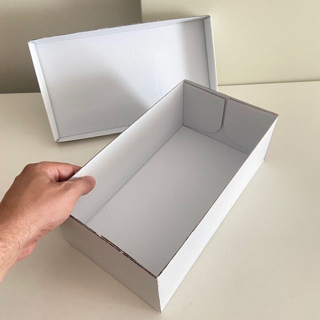 Caja blanca de zapatos  28x16x10 cm (LxAxh)