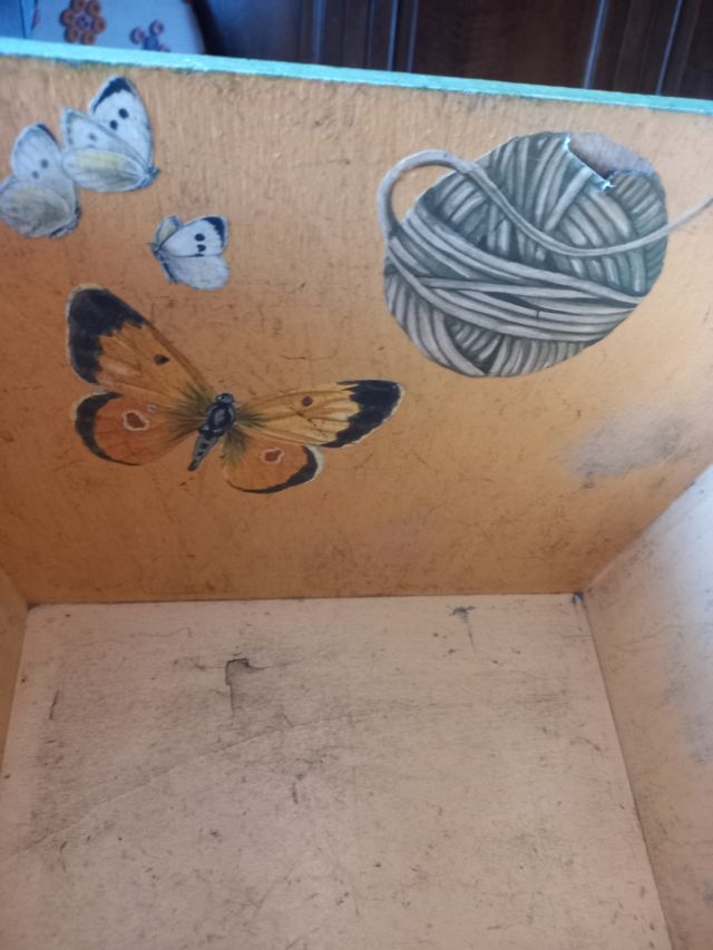 contenitore legno decorato artigianale