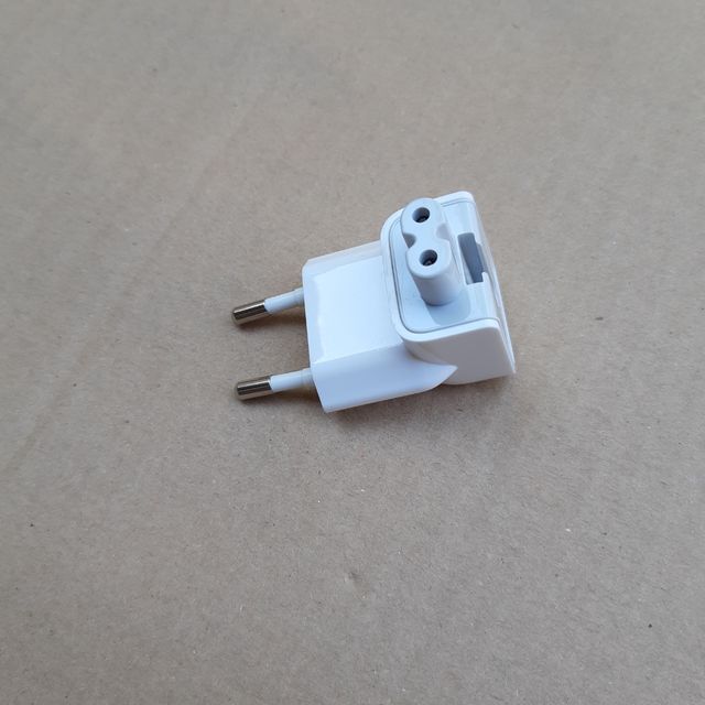 Adattatore Volex AP3D più sciarpa