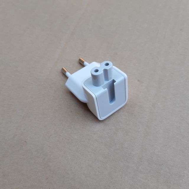 Adattatore Volex AP3D più sciarpa