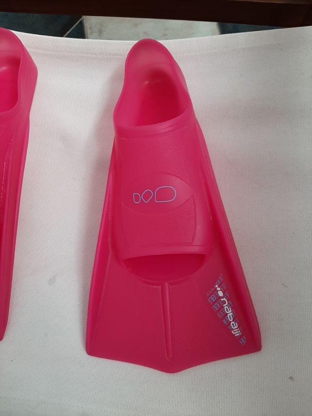 Aletas Decatlon piscina talla 35-36