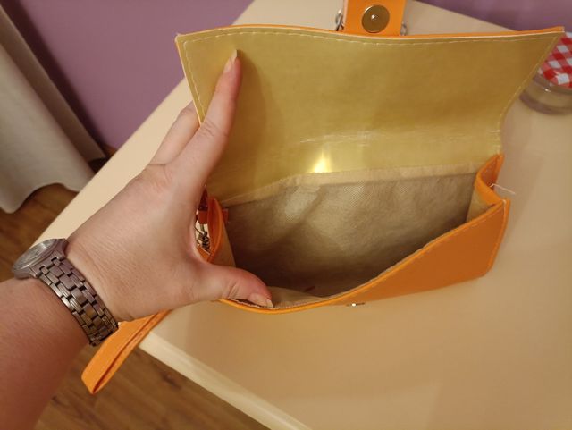 Bolso de mano naranja