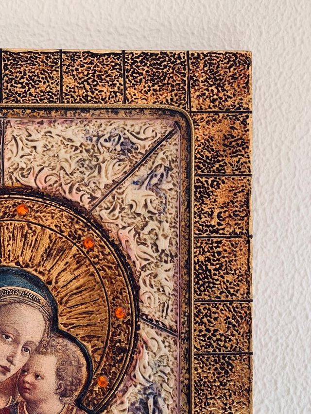 Cuadro Virgen sobre madera pintada a mano