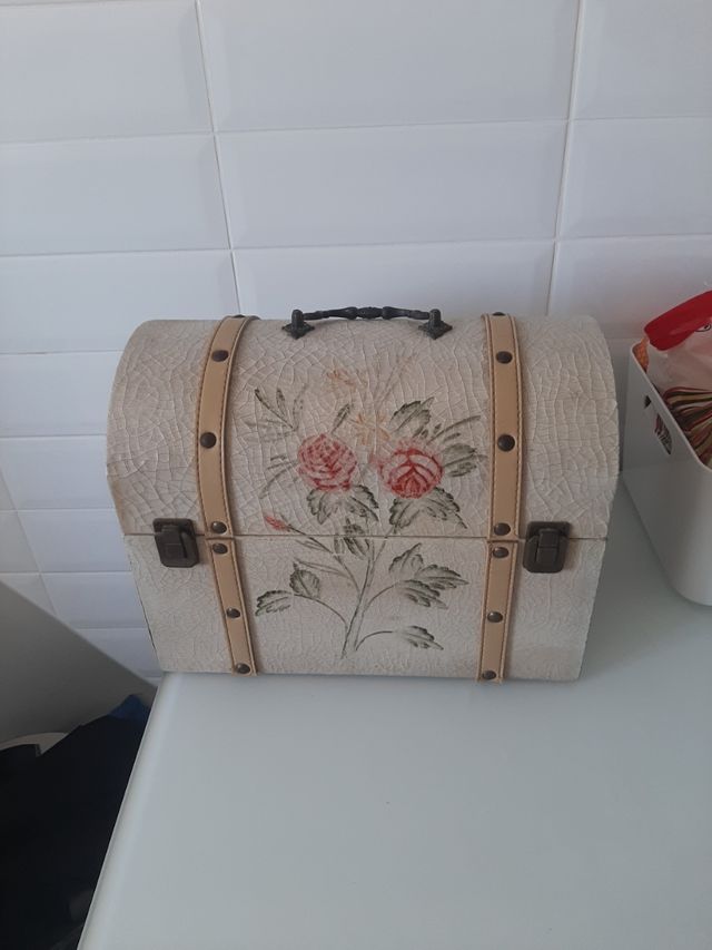 maletines decorados cracelados