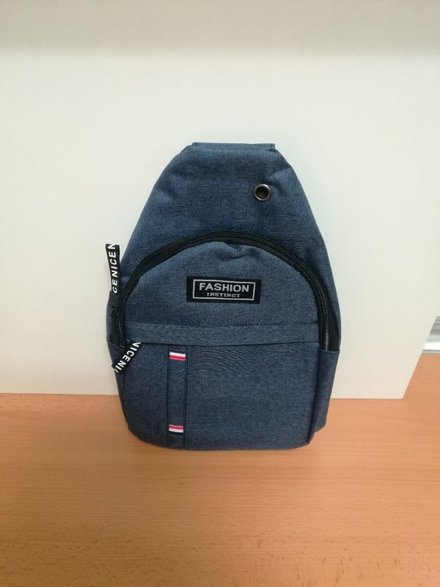 BOLSO DE PECHO TIPO BANDOLERA (NUEVO)