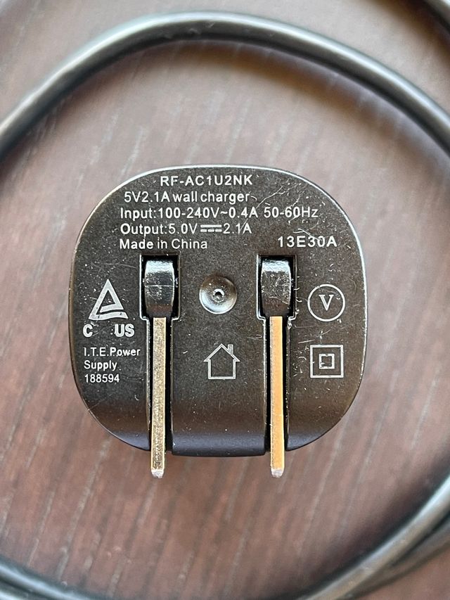 Cargador Android US con adaptador europeo Type c