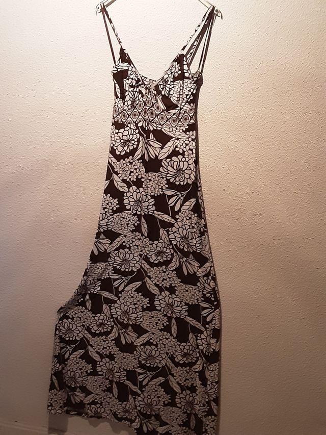 Vestido estampado marrón y blanco