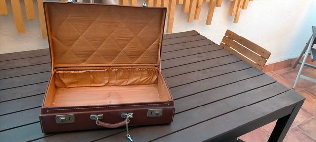 Maletín piel atache  vintage