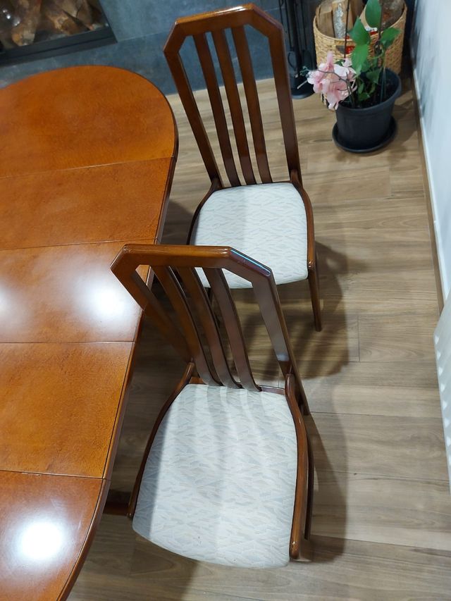 MESA MADERA "PACO CAPDELL SILLERO" EXTENSIBLE