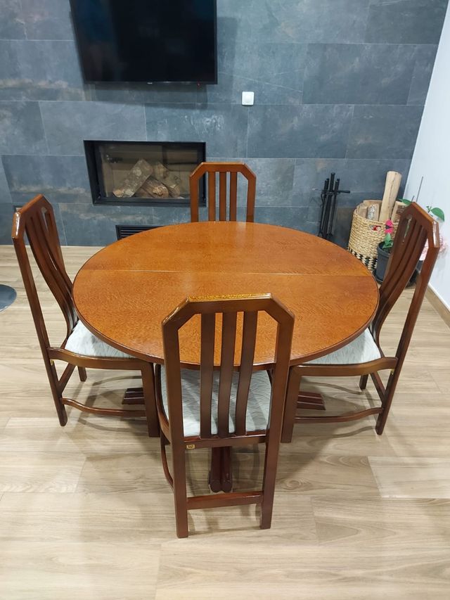 MESA MADERA "PACO CAPDELL SILLERO" EXTENSIBLE