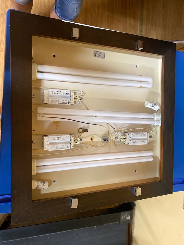 Paflón cuadrado de luz